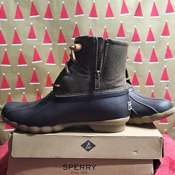 Sperry Saltwater Duck Boot size 5 - Picture 2 of 7
